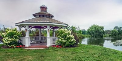 Aménagement_de_son_jardin_:_pourquoi_opter_pour_une_pergola_bioclimatique_?