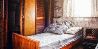 Comment_enlever_des_taches_d’urine_sur_un_matelas