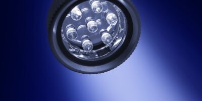 L_importance_d_avoir_un_bon_éclairage_LED_dans_un_garage
